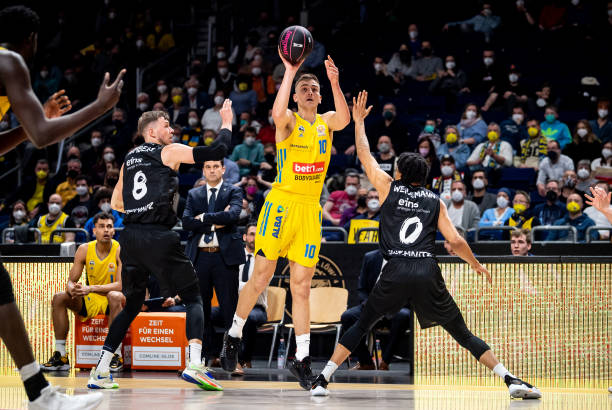 员释放了 员释放了