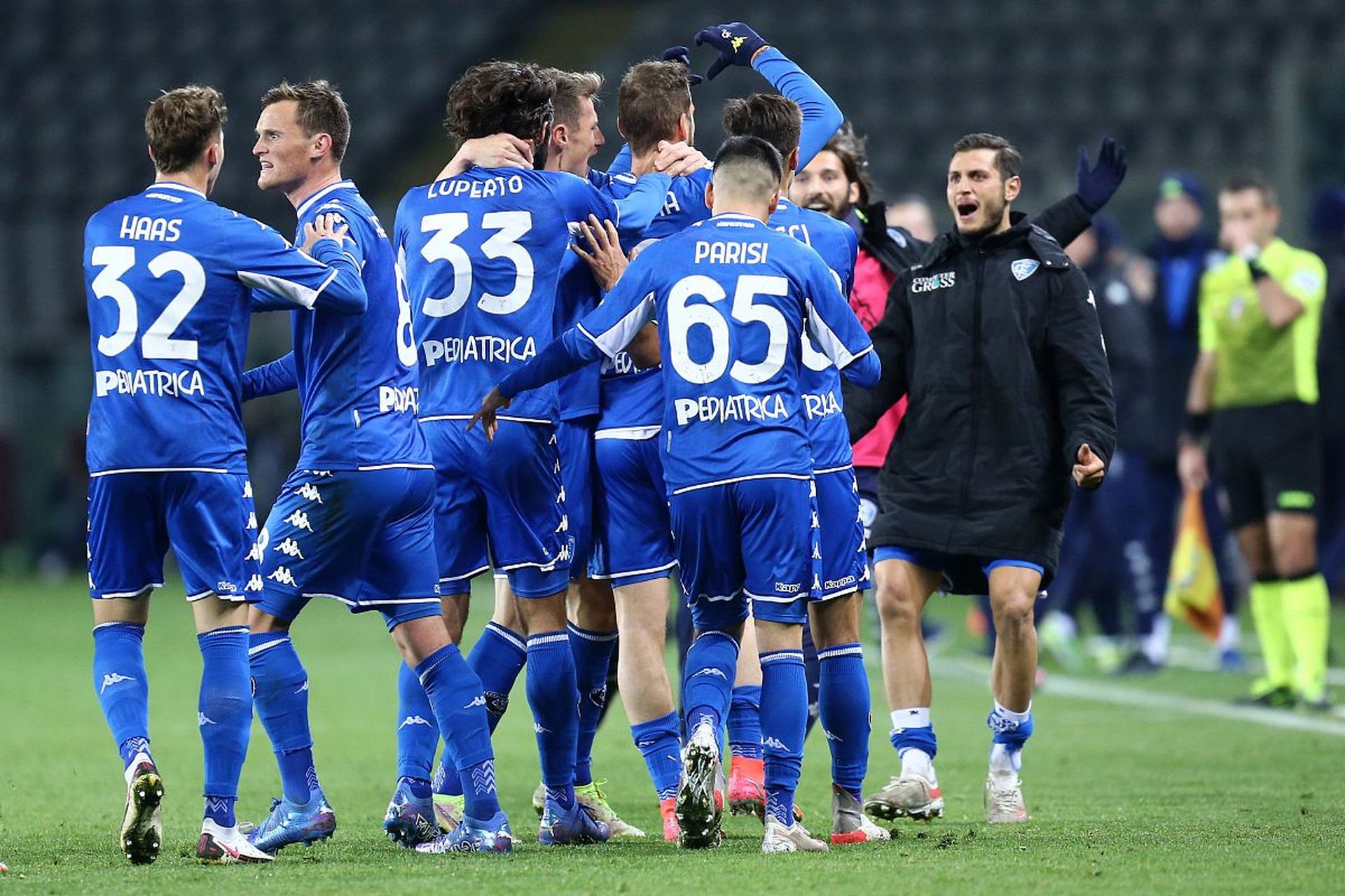 相比之下 相比之下