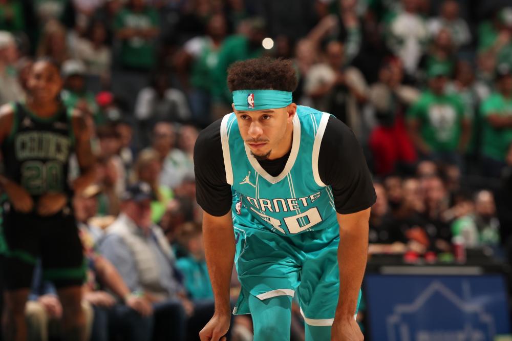 力下保持竞 力下保持竞